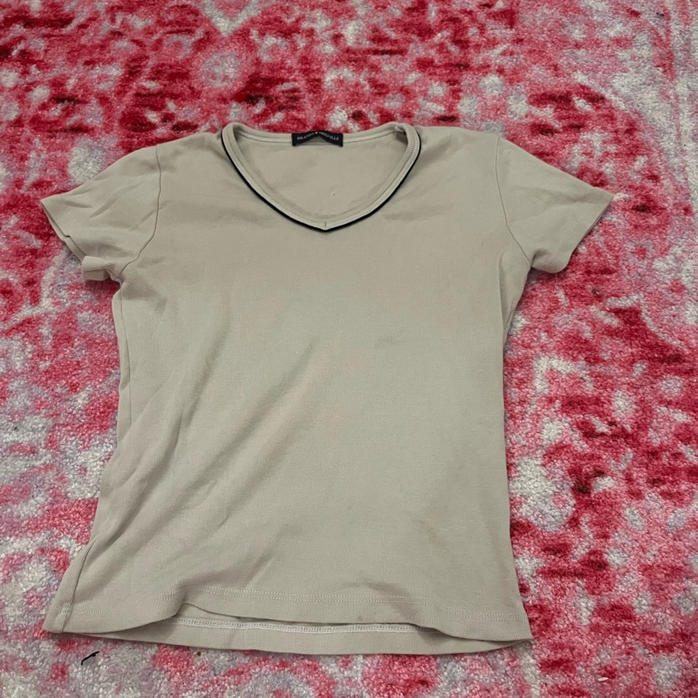 brandy melville t-shirt